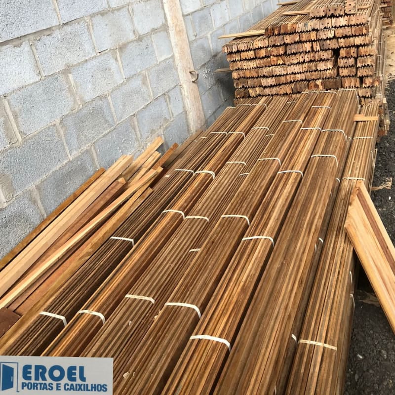 Painel ripado e mesclado